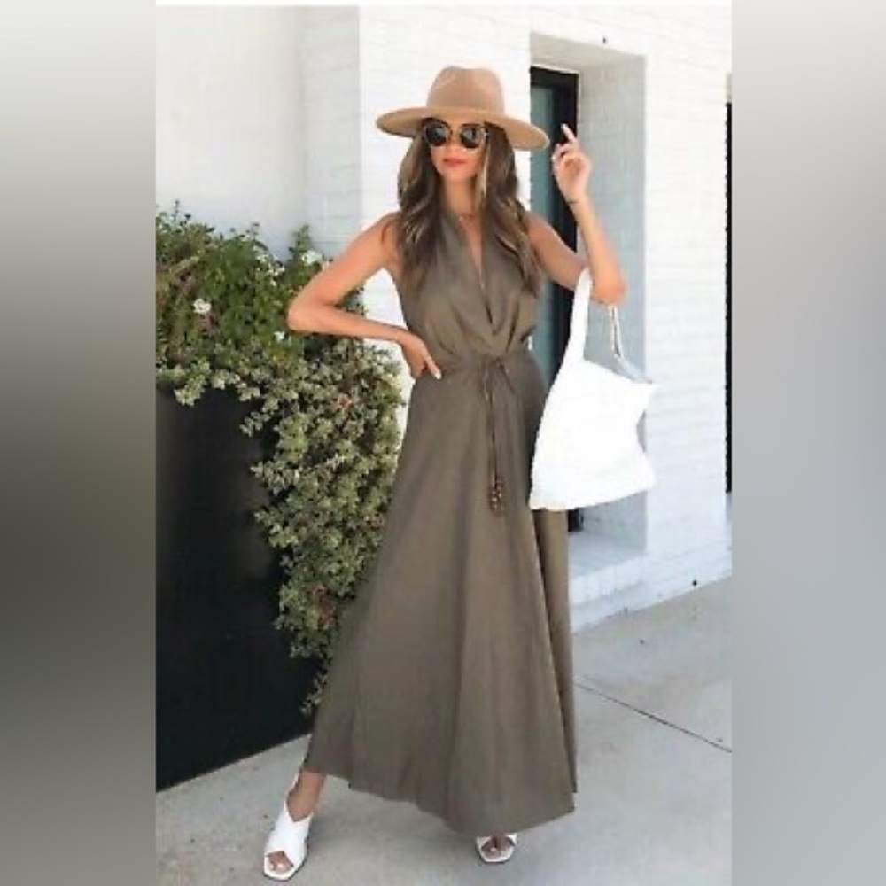 Zara Viral Instagram Influencer linen Blend Halter Neck .